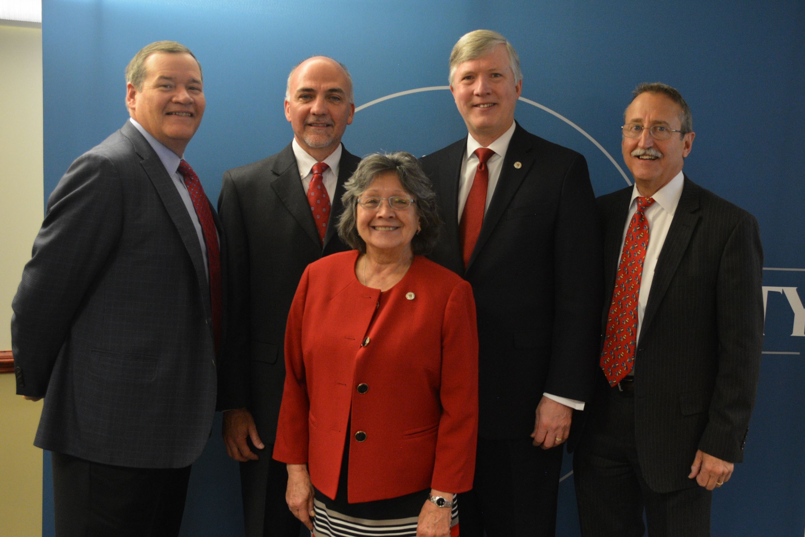 Lumpkins Swearing In - May 1 2018 - Board of Supervisors - DSC_0031c